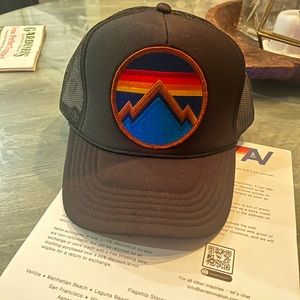 Aviator Nation Trucker Hat Mountain ‘All Season Circle’ Mountain